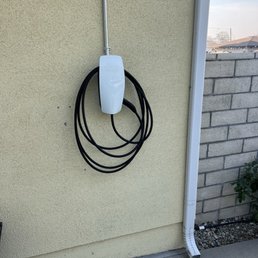 Tesla ev charger