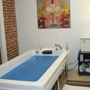 Medico Massage - Table Shower - Massage Therapy Near Me - Columbus, Georgia