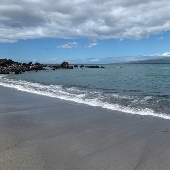 49 Black Sand Beach - Beaches Near Me - Kamuela, Hawaii