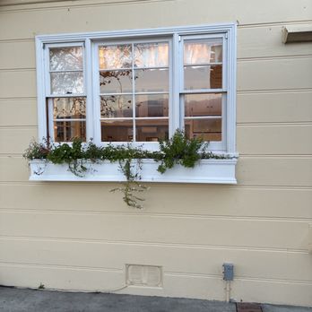Crystal Clean A1 Window Cleaning Services - Sparkling clean windows - Window Washing Near Me - San Luis Obispo, California Crystal Clean A1 Window Cleaning Services - Sparkling clean windows - Window Washing Near Me - San Luis Obispo, California