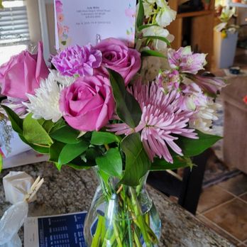 The Flirty Flower - Florists Near Me - Cottonwood, Arizona The Flirty Flower - Florists Near Me - Cottonwood, Arizona