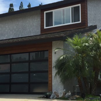 Magedman Modern - Modern garage door and Ipe siding for a modern feel - Furniture Stores Near Me - Santa Ana, California Magedman Modern - Modern garage door and Ipe siding for a modern feel - Furniture Stores Near Me - Santa Ana, California