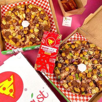 Pizza Twist - Vegan All Meat, Vegan Combination, Vegan Cheesy Bread and Vegan Buffalo Wings - Pizza Near Me - Modesto, California Pizza Twist - Vegan All Meat, Vegan Combination, Vegan Cheesy Bread and Vegan Buffalo Wings - Pizza Near Me - Modesto, California
