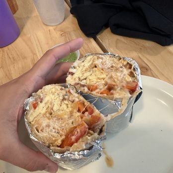 Las Mestizas - Bacon avocado breakfast burrito - Breakfast & Brunch Near Me - San Francisco, California Las Mestizas - Bacon avocado breakfast burrito - Breakfast & Brunch Near Me - San Francisco, California