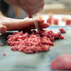 Flame'n Co - Le nostre tartare di carni crude sono preparate al momento con carni selezionate di qualità