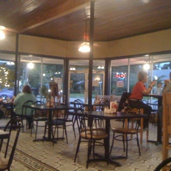 Ky's Olde Towne Bicycle Shop - Sunday evening crowd. - American Near Me - Slidell, Louisiana