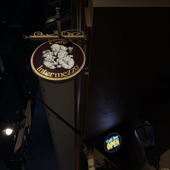 Cafe Intermezzo - Coffee & Tea Near Me - Nashville, Tennessee