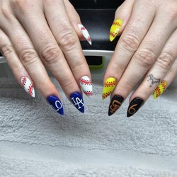 Nails by Mackenzie
