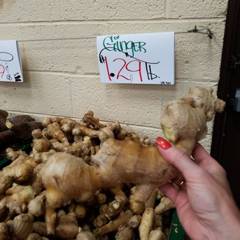 Joe Randazzo's Fruit and Vegetables - That's a big piece of ginger 1. 29 lb - Grocery Near Me - Roseville, Michigan Joe Randazzo's Fruit and Vegetables - That's a big piece of ginger 1. 29 lb - Grocery Near Me - Roseville, Michigan