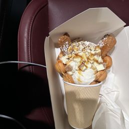 Cheese cake waffle with ice cream Cheese cake waffle with ice cream
