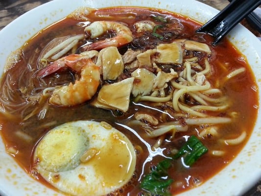 Auntie Lora Kopitiam by null