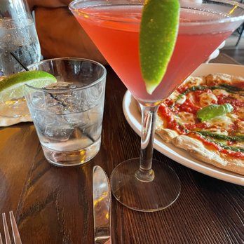 Misto Restaurant and Bar - Drinks - Seafood Near Me - Bronx, New York Misto Restaurant and Bar - Drinks - Seafood Near Me - Bronx, New York