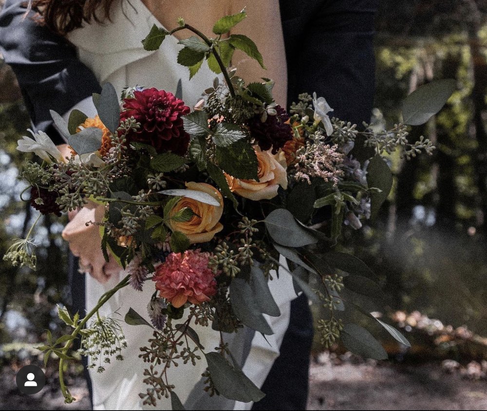 TALE OF FLOWERS Simsbury, Connecticut Floral Designers Phone