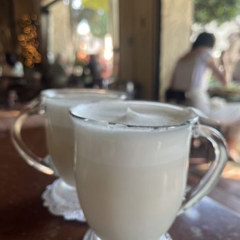 Julienne - Earl gray latte (w/ oat milk & whole milk) - New American Near Me - San Marino, California
