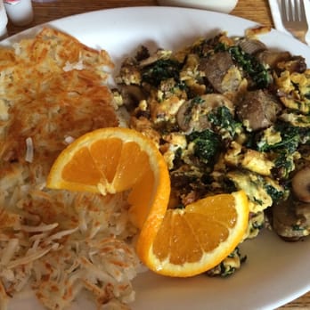 Old Monterey Cafe - Breakfast & Brunch Near Me - Monterey, California