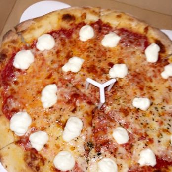 Pizza Rock - Pizza Near Me - Henderson, Nevada