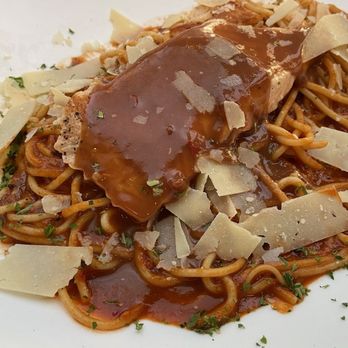 Rafael's Kitchen - Short rib spaghetti with salmon - Breakfast & Brunch Near Me - Santa Ana, California Rafael's Kitchen - Short rib spaghetti with salmon - Breakfast & Brunch Near Me - Santa Ana, California