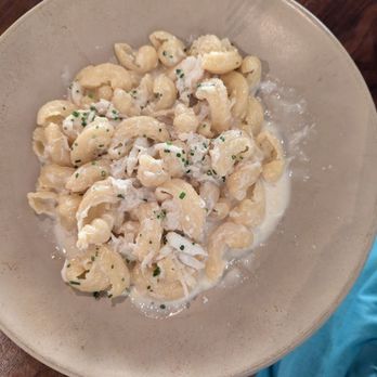 Commoner & Co - Crab pasta - Cocktail Bars Near Me - Tucson, Arizona Commoner & Co - Crab pasta - Cocktail Bars Near Me - Tucson, Arizona