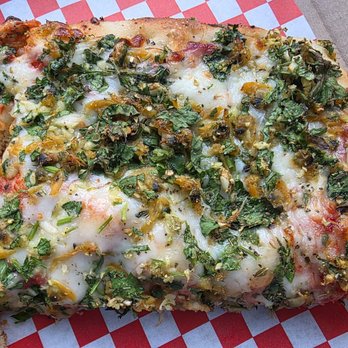 Golden Boy Pizza - Clam and garlic - Pizza Near Me - San Francisco, California Golden Boy Pizza - Clam and garlic - Pizza Near Me - San Francisco, California