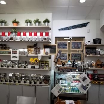 Bistro 6050 - Main counter - Empanadas Near Me - Chicago, Illinois