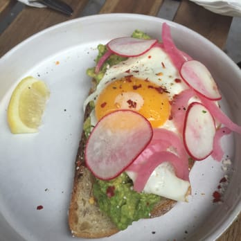 Short Grain - Avocado toast with egg - Coffee & Tea Near Me - Jersey City, New Jersey Short Grain - Avocado toast with egg - Coffee & Tea Near Me - Jersey City, New Jersey