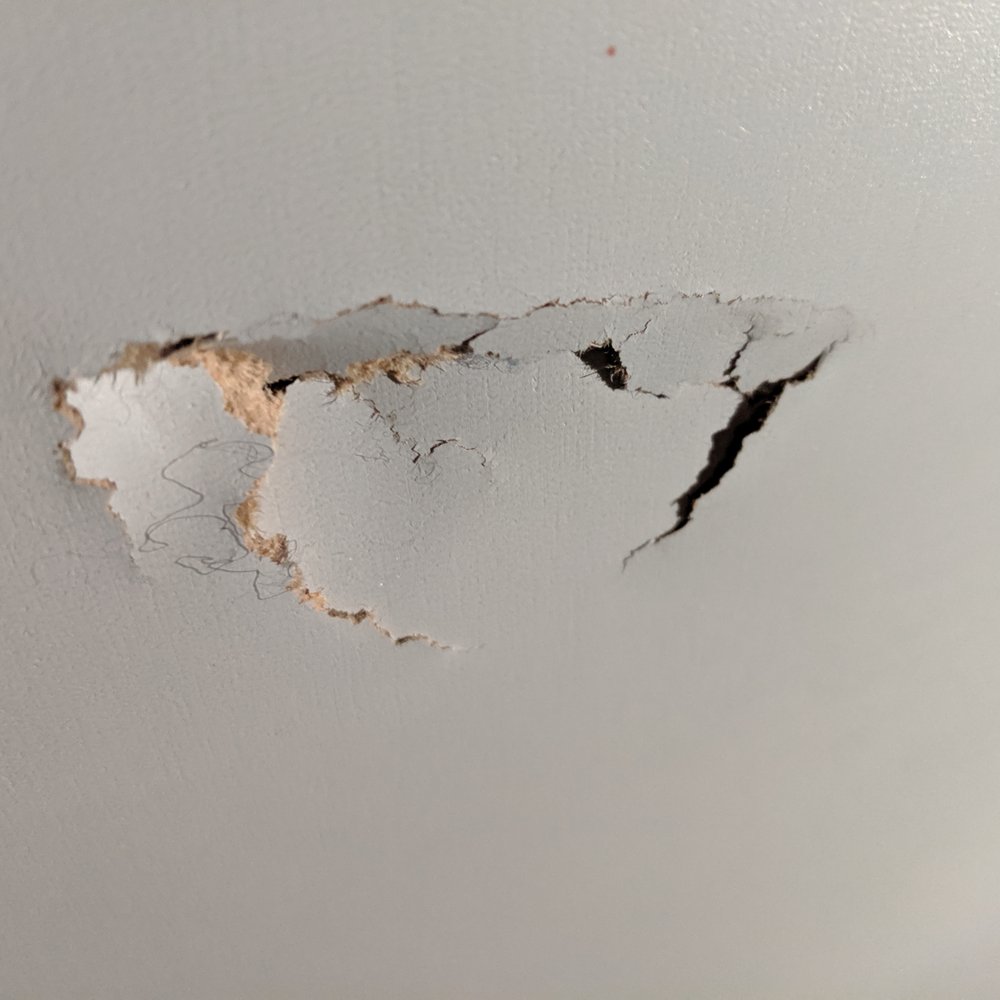 Mighty Movers Md - Damage to our brand new dresser that Mighty Movers did and refuse to pay for. DO NOT HIRE THEM OR THIS COULD HAPPEN TO YOU!! - Movers Near Me Mighty Movers Md - Damage to our brand new dresser that Mighty Movers did and refuse to pay for. DO NOT HIRE THEM OR THIS COULD HAPPEN TO YOU!! - Movers Near Me