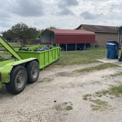 Texas Grime Dumpster Rental & Disposal Services - 7yd dumpster for a 1Hour Curbside Junk Removal. Designed for those who have 2-3 truck beds of debris that you need hauled off in one trip