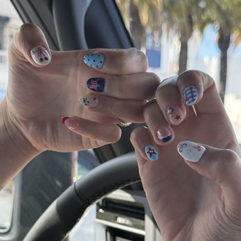 Nailsneedlove Studio - Nail Salons Near Me - Costa Mesa, California
