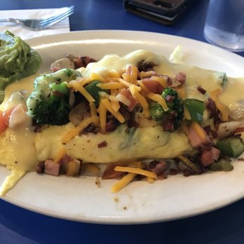 Uptown Diner - Everything Omelette, big enough for two! - Diners Near Me - Minneapolis, Minnesota Uptown Diner - Everything Omelette, big enough for two! - Diners Near Me - Minneapolis, Minnesota