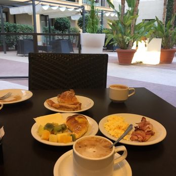 Holiday Inn Express - Bed & Breakfast Near Me - Rome, RM Holiday Inn Express - Bed & Breakfast Near Me - Rome, RM