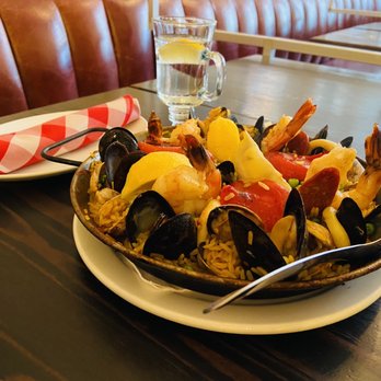 Bodega On Main - Spanish Near Me - Vancouver, British Columbia