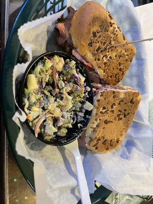 Artichoke Sandwichbar by null