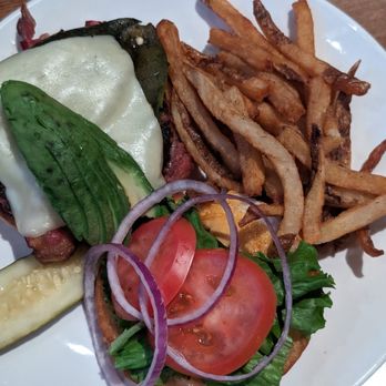 Oswego Grill - American Near Me - Beaverton, Oregon