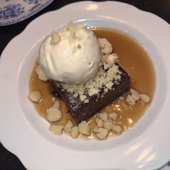 Armitage Alehouse - Sticky Date Cake - Pubs Near Me - Chicago, Illinois Armitage Alehouse - Sticky Date Cake - Pubs Near Me - Chicago, Illinois
