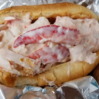 James Hook & Co - Yum yum yum! Don't share! - Seafood Near Me - Boston, Massachusetts James Hook & Co - Yum yum yum! Don't share! - Seafood Near Me - Boston, Massachusetts