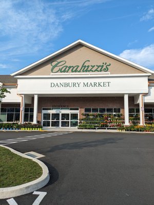 Caraluzzi's Danbury Market by null