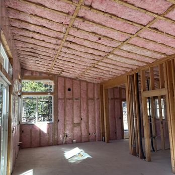 Coldani Insulation & Garage Doors - Fiberglass insulation installed under spray foam insulation. - Insulation Installation Near Me Coldani Insulation & Garage Doors - Fiberglass insulation installed under spray foam insulation. - Insulation Installation Near Me