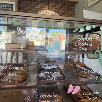 Southern Grounds - Wine Bars Near Me - Neptune Beach, Florida