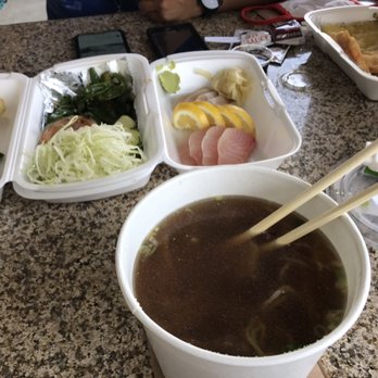 Kiraku - Ramen, sashimi and tempura - Sushi Bars Near Me - Gardena, California