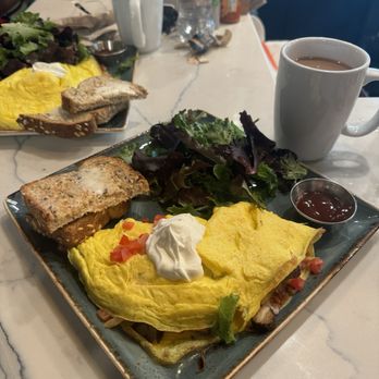 First Watch - bacado Omelette - Breakfast & Brunch Near Me - Boynton Beach, Florida First Watch - bacado Omelette - Breakfast & Brunch Near Me - Boynton Beach, Florida
