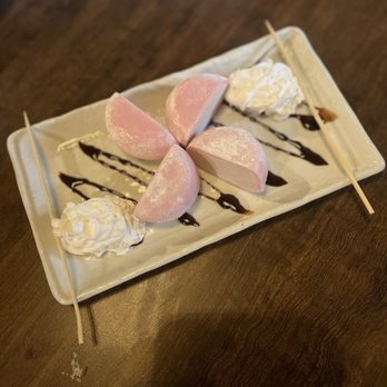 Zu Izakaya - Yummy mochi! - Sushi Bars Near Me - Phoenix, Arizona Zu Izakaya - Yummy mochi! - Sushi Bars Near Me - Phoenix, Arizona