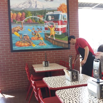 Firehouse Subs - Delis Near Me - Tualatin, Oregon