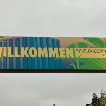 Spielbudenplatz - Local Flavor Near Me - Hamburg, HH