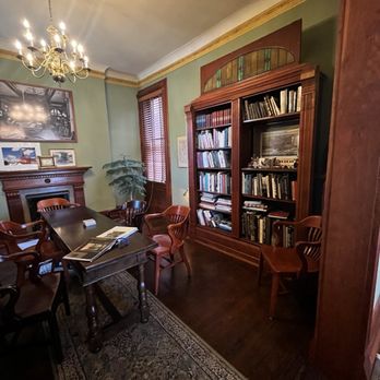 Pullman Club Coffee Shop - Coffee & Tea Near Me - Chicago, Illinois Pullman Club Coffee Shop - Coffee & Tea Near Me - Chicago, Illinois