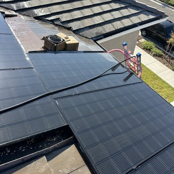 Gutter-Metal Pro - After cleaning solar panels - Gutter Services Near Me - Sacramento, California Gutter-Metal Pro - After cleaning solar panels - Gutter Services Near Me - Sacramento, California