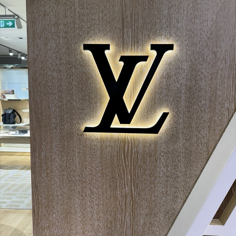 Louis Vuitton - Shopping Near Me - Amsterdam, New Hampshire