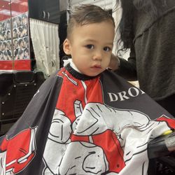 Broadway Barber Shop Unisex