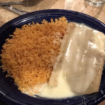 El Azteca Camden - Enchiladas with cheese sauce - Mexican Near Me - Dover, Delaware