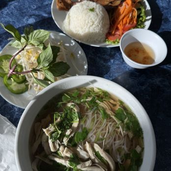 Pho Kim - a bowl of soup and a plate of rice - Vietnamese Near Me - Alexandria, Virginia