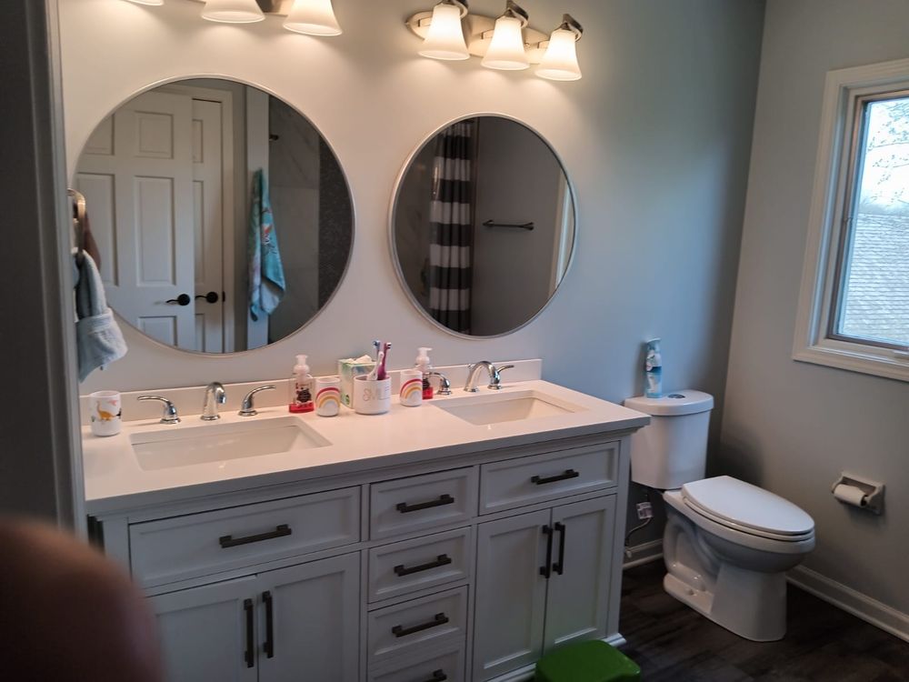 SHINE BRIGHT RESIDENTIAL COMMERCIAL CLEANING Request a Quote 13